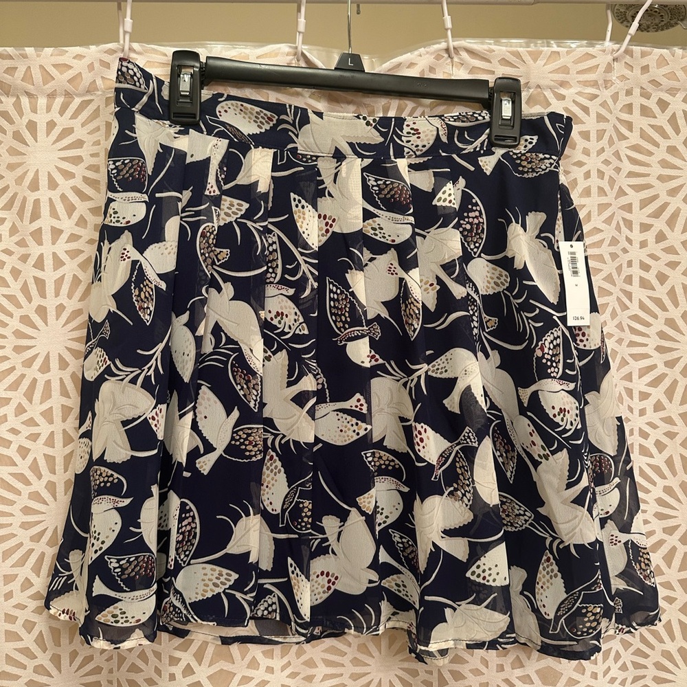 Old Navy Floral Navy Skirt